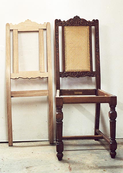 Rekonstruktion: 8 Stühle, Eiche
