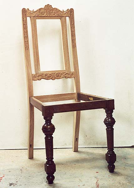 Rekonstruktion: 8 Stühle, Eiche